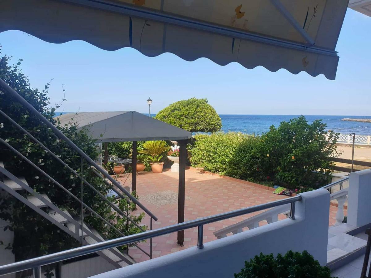 Family Sea & Garden View Apartment Превеза Екстериор снимка